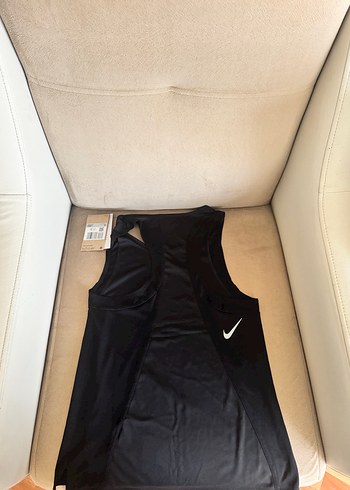 Siyah Nike Kadın Atlet - Görsel 2