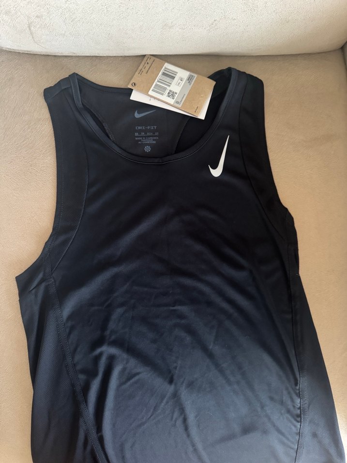 Siyah Nike Kadın Atlet - Görsel 3