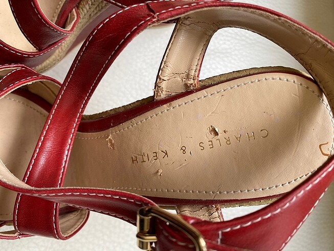 36 Beden Charles&Keith Dolgu Topuk Ayakkabı