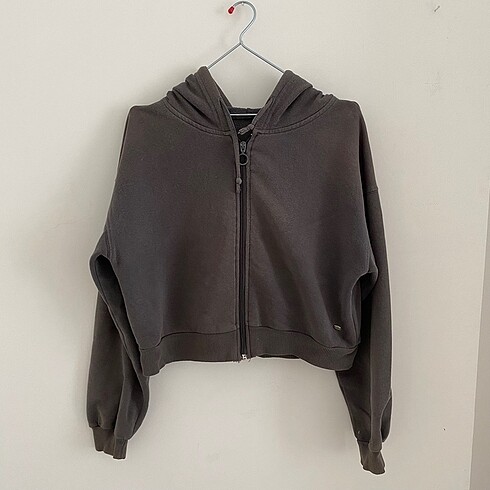 crop sweat