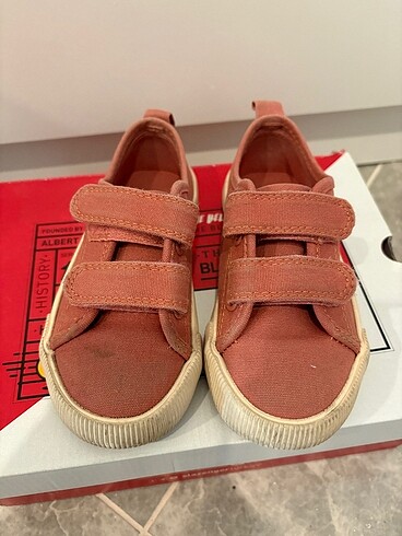 H&M kız çocuk ayakkabı