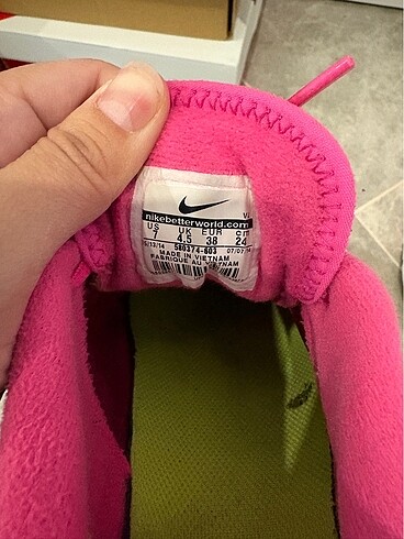 38 Beden pembe Renk Orijinal nike spor ayakkabı