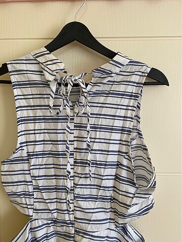 Trendyol & Milla Trendyolmilla Cut out elbise
