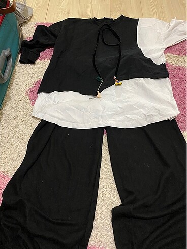 LC Waikiki LCW eşofman, Trendyolmilla üst ve kolye seti