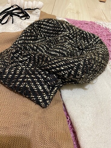 Trendyolmilla jile, krem kazak ve şapka 3lüsü - Görsel 10