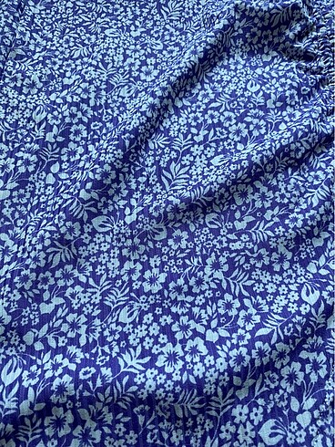 Trendyolmilla yırtmaçlı çiçekli mor etek - Görsel 3