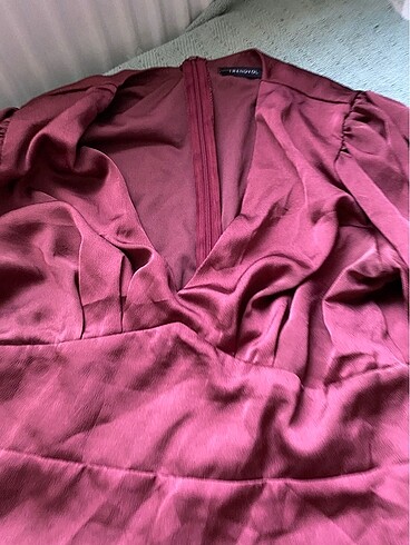 Trendyolmilla saten bordo elbise - Görsel 5