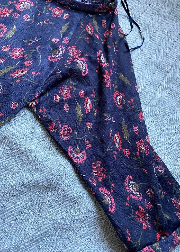 Koton çiçekli crop üst - Görsel 4