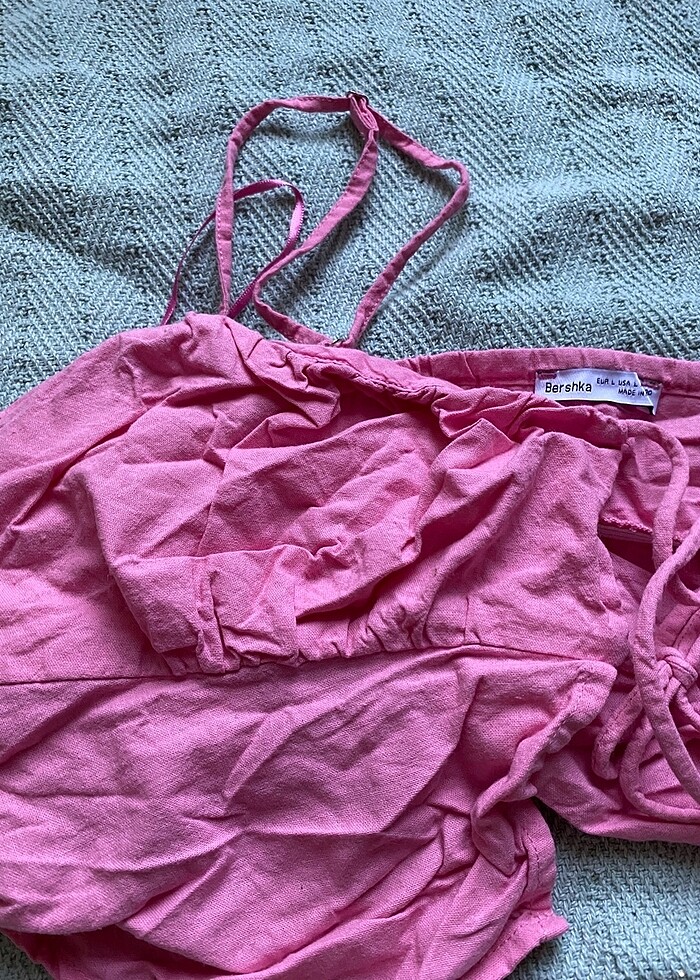 Bershka crop bağlamalı pembe üst - Görsel 3