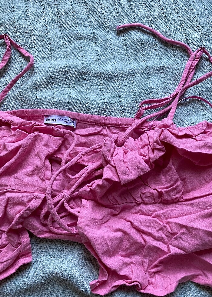 Bershka crop bağlamalı pembe üst - Görsel 5