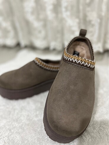 UGG yeni sezon trend botlar