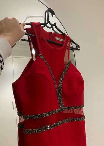 Kırmızı Krep Elbise - Görsel 7