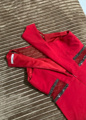 Kırmızı Krep Elbise - Görsel 11