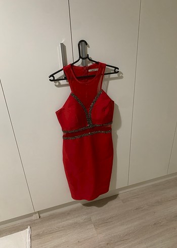 Kırmızı Krep Elbise - Görsel 4