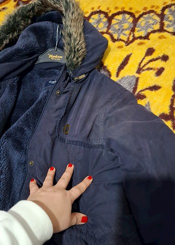 Kürklü Kapüşonlu Midi Mavi Kadın Mont - Görsel 7