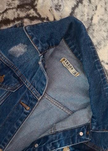 Düğmeli Uzun Kesim Kolsuz Denim Ceket - Görsel 2