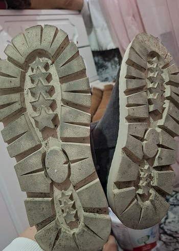 Gri Kadın Süet Kürklü Dolgu Topuk Bot - Görsel 5