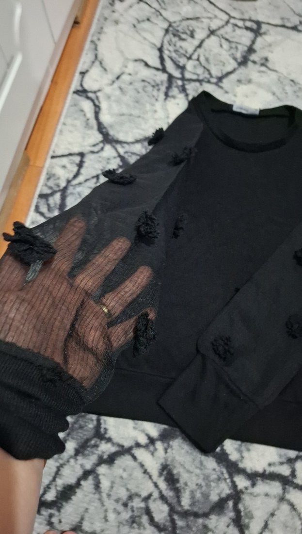 Siyah Kadın Uzun Kollu Kürk Detaylı Sweatshirt - Görsel 2