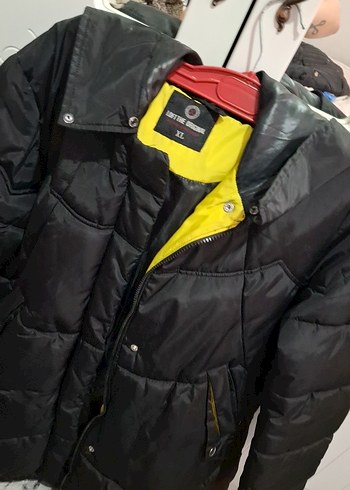 Siyah Midi Düğmeli Kadın Kışlık Mont - Görsel 3