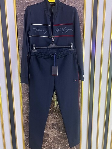 ????Tommy Hilfiger eşofman takımı