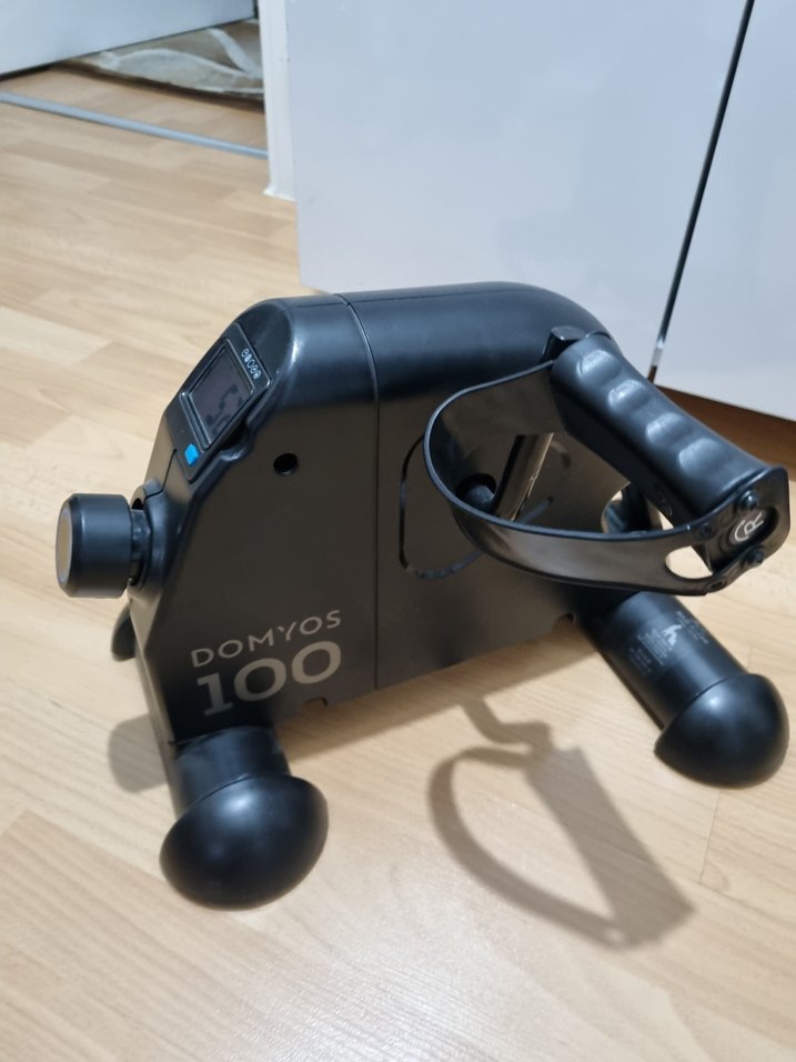 decathlon egzersiz bisikleti Dijital Göstergeli - Görsel 2