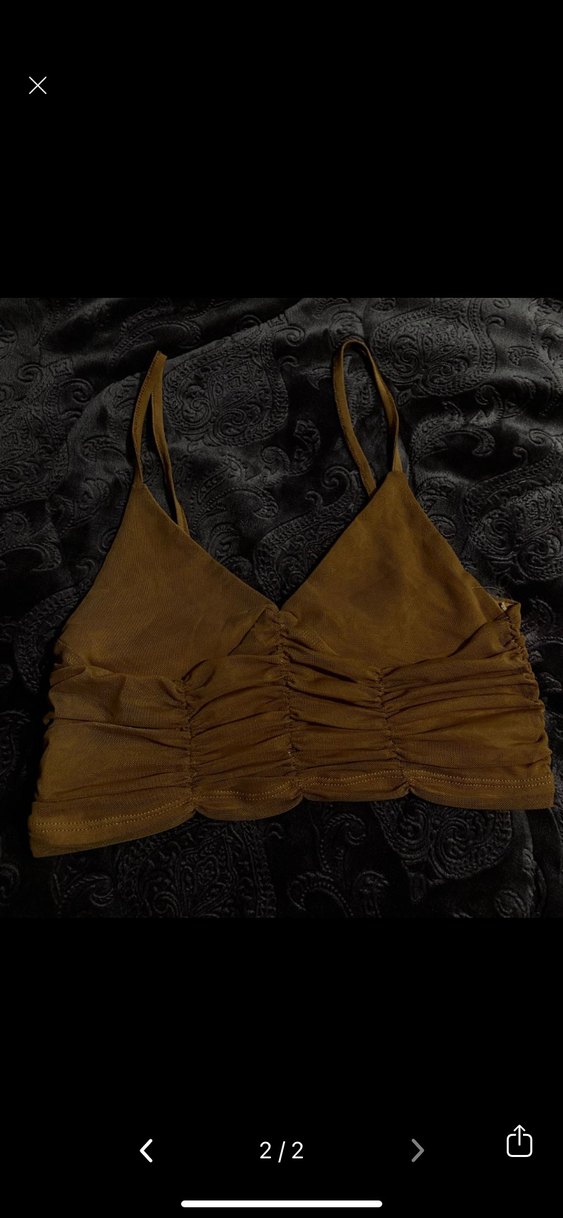 Bej V Yaka İnce Askılı Crop Top - Görsel 2