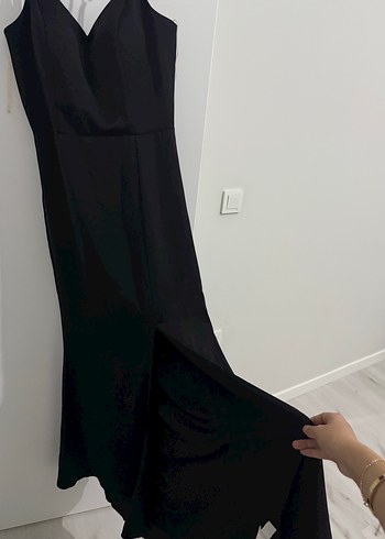 Siyah V Yakalı Uzun saten Elbise - Görsel 2