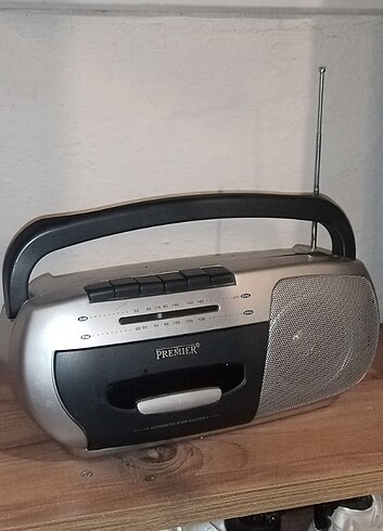 Premier radyo kasetçalar