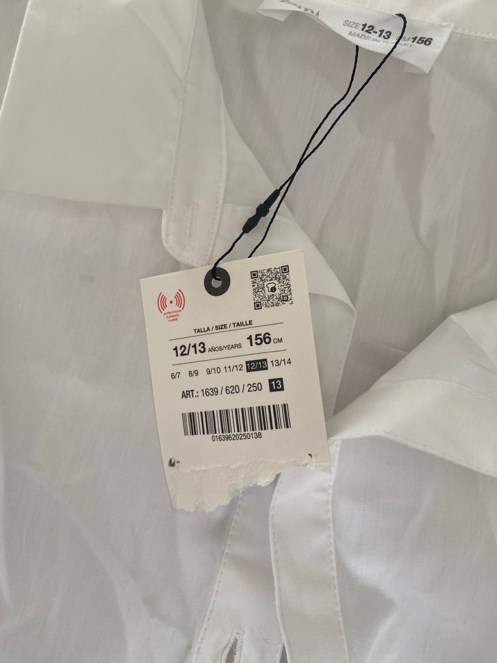 Nakışlı, Kısa Kollu, Düğmeli Beyaz Kadın Gömlek - Görsel 2