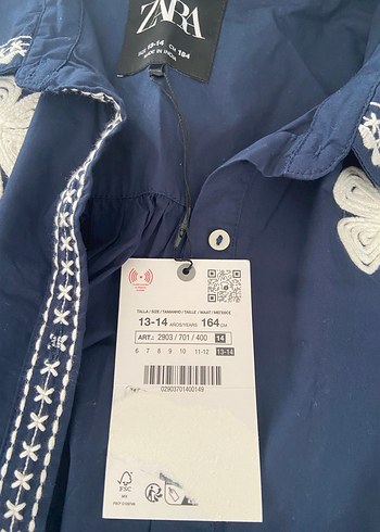 Kız Çocuk Lacivert Nakışlı Düğmeli Ceket - Görsel 2