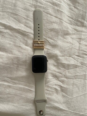 Beden Renk Apple 40 mm se akıllı saat temiz Apple bayisinnden alındı