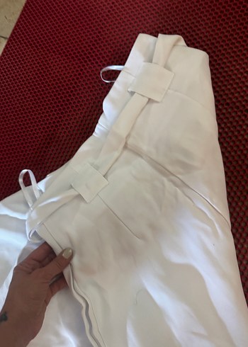 Beyaz Keten Kemerli Geniş Kesim Kadın Pantolon - Görsel 3
