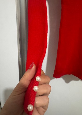 Kırmızı kazak - Görsel 3