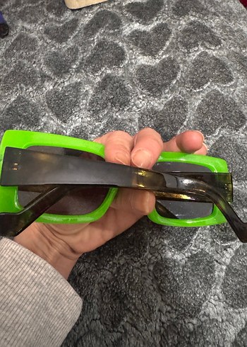 Yeşil Kadın Pop Kültür Gözlüğü - Görsel 2