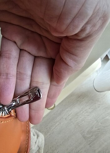 Orjinal lv canta - Görsel 4