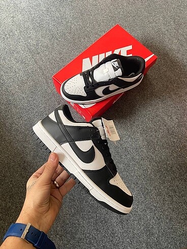Nike Dunk Low Panda