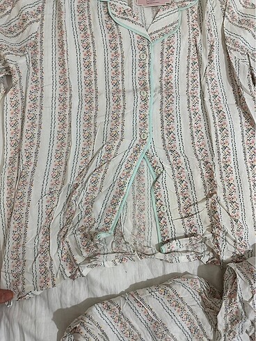 l Beden beyaz Renk Pijama takımı