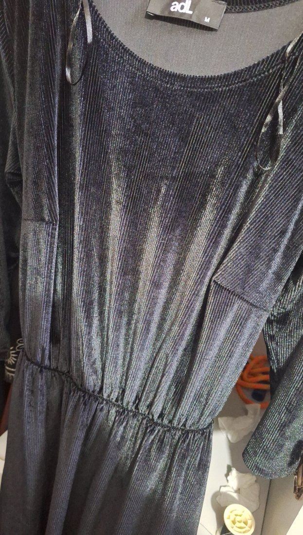 Gri Uzun Salaş Kadife Elbise - Görsel 3