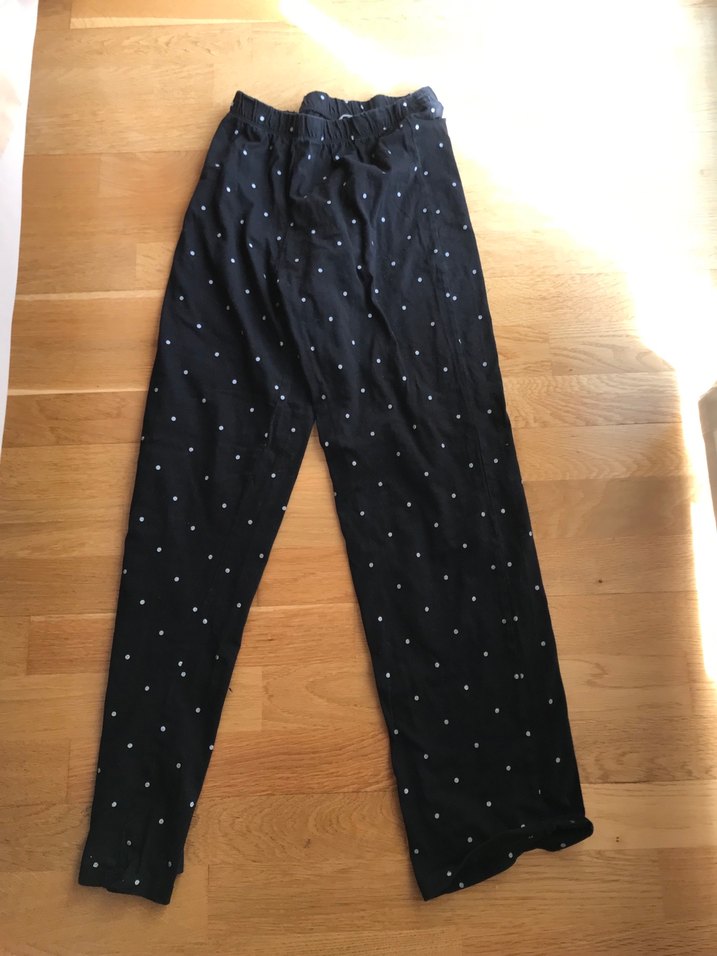 Mor Renkli Rahat Kesim Tişörtü - Görsel 2