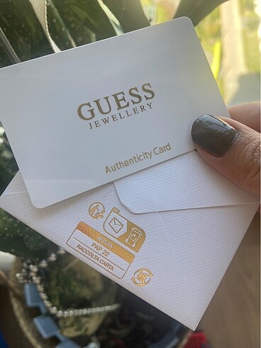  Beden altın Renk Guess Saat