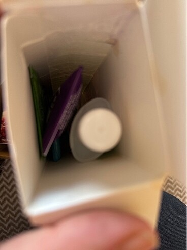 Kızıl kestane saç boyası hiç açılmamış - Görsel 3