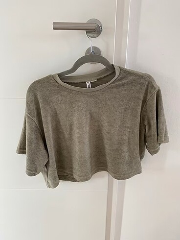 H&M crop