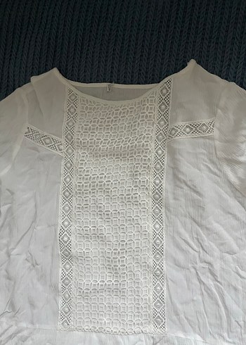 Dantel Detaylı Beyaz Uzun Kollu Bluz - Görsel 2