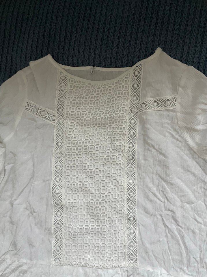 Dantel Detaylı Beyaz Uzun Kollu Bluz - Görsel 2