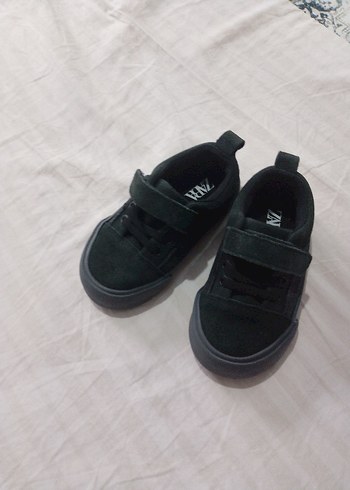 22 Beden siyah Renk Siyah Erkek Çocuk Spor Ayakkabı Velcro