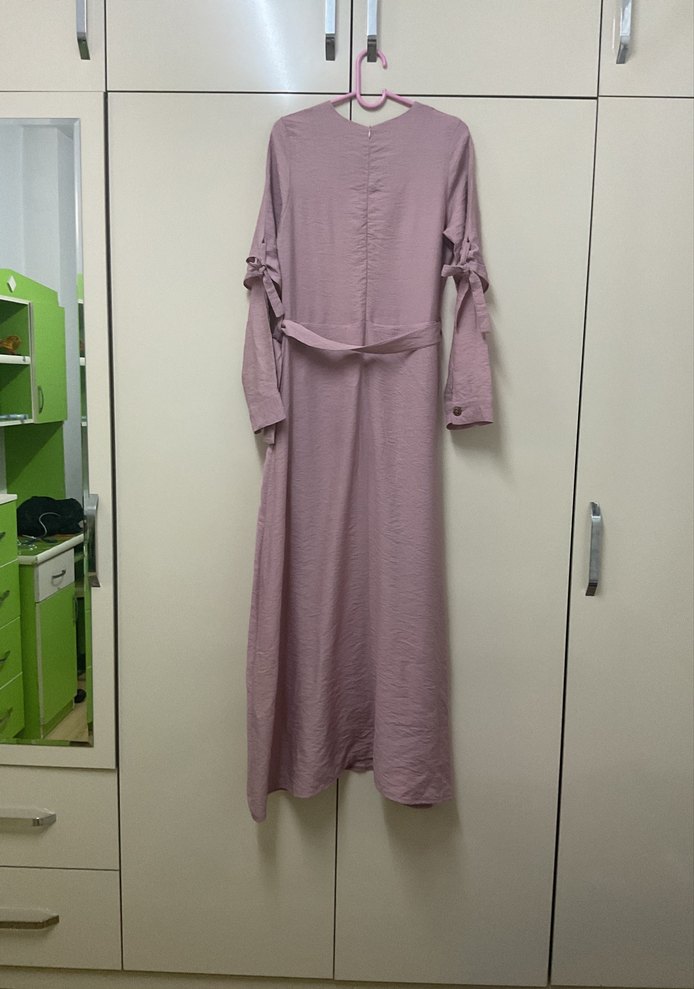 Düğmeli Uzun pembe Keten Elbise - Görsel 2