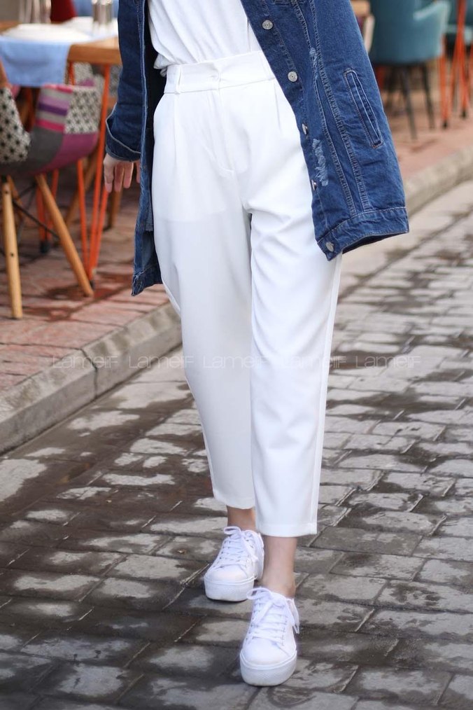 Beyaz Kemerli Midi Kot Pantolon - Görsel 2