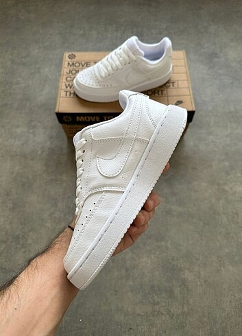 Nike düz taban beyaz unisex 