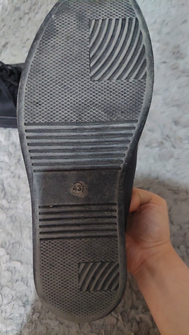 Minimalist Siyah Erkek Sneakers - Görsel 4