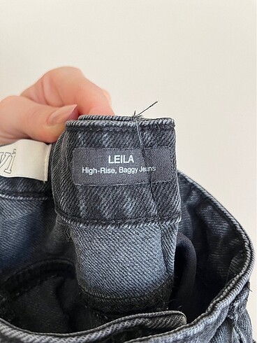 40 Beden Leila Baggy Jean